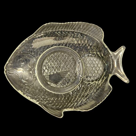 Vintage Clear Glass Fish Shaped Snack Plates Set of 4 Textured Design - Picture 1 of 5